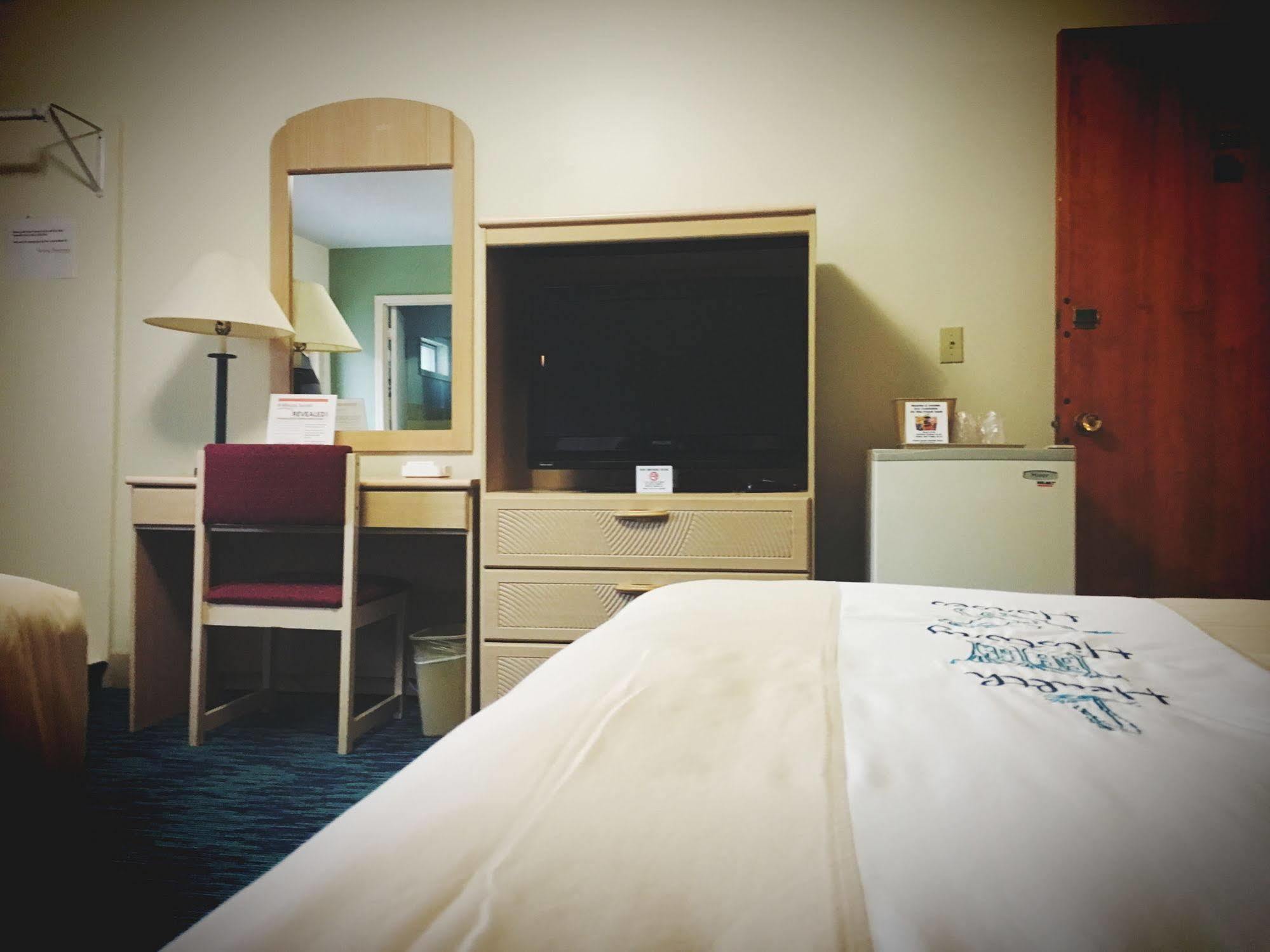 Bluebird Spa City Motor Lodge 萨拉托加斯普林斯 外观 照片